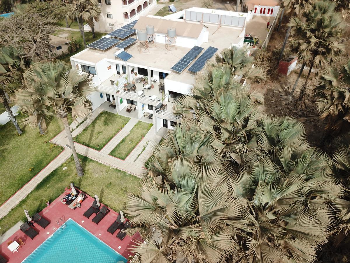 Swiss Boutique Hotel (Adults Only) Serrekunda Exterior photo